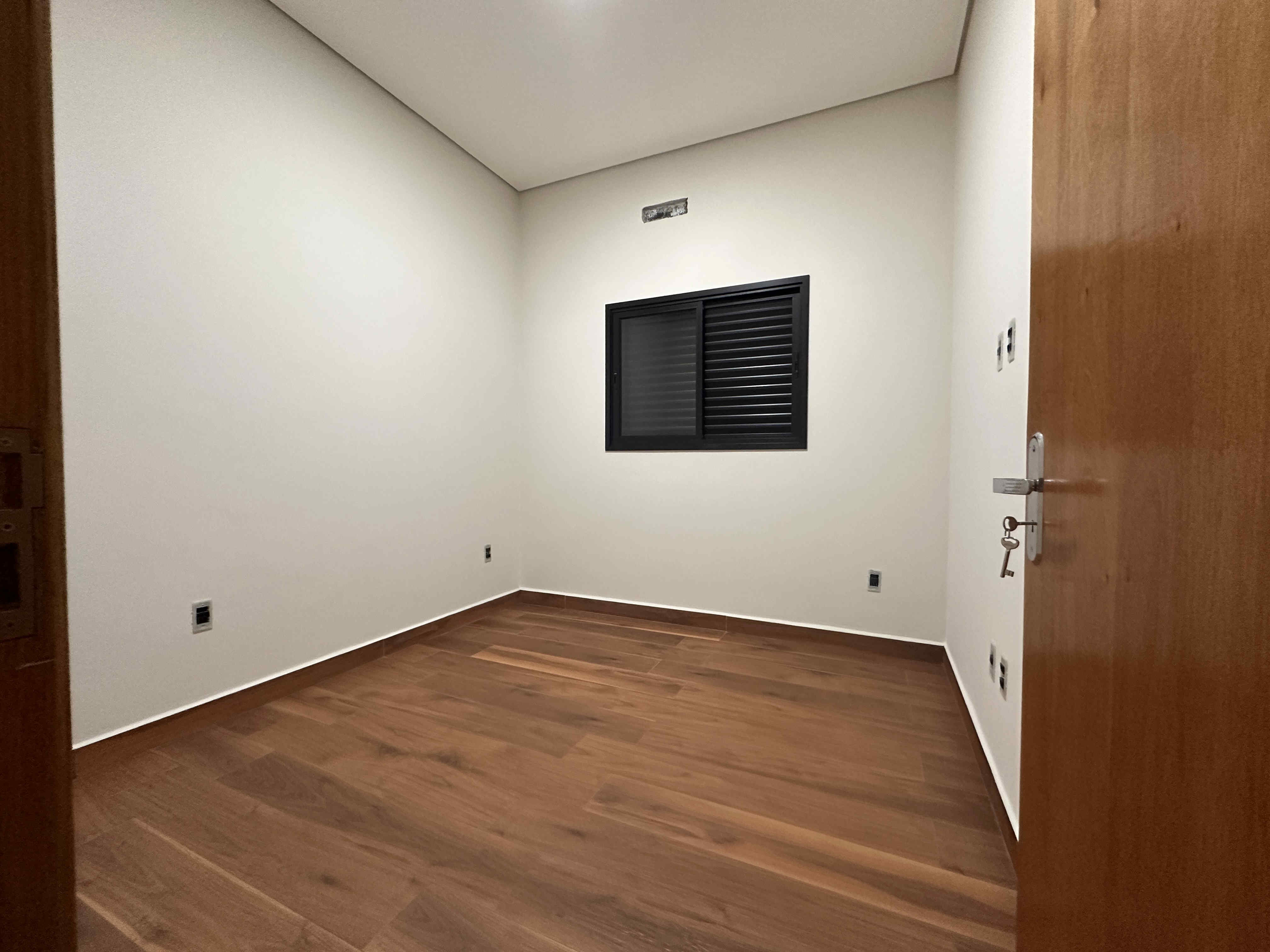Imagem Casa de Condomínio com 4 Quartos à Venda, 175 m²em Jardim Guarujá - Salto Imagem Casa de Condomínio com 4 Quartos à Venda, 175 m²em Jardim Guarujá - Salto