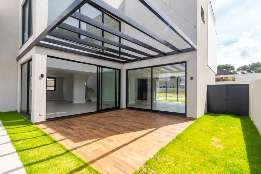 Imagem Casa de Condomínio com 4 Quartos à Venda, 500 m² em Orleans - Curitiba Imagem Casa de Condomínio com 4 Quartos à Venda, 500 m² em Orleans - Curitiba