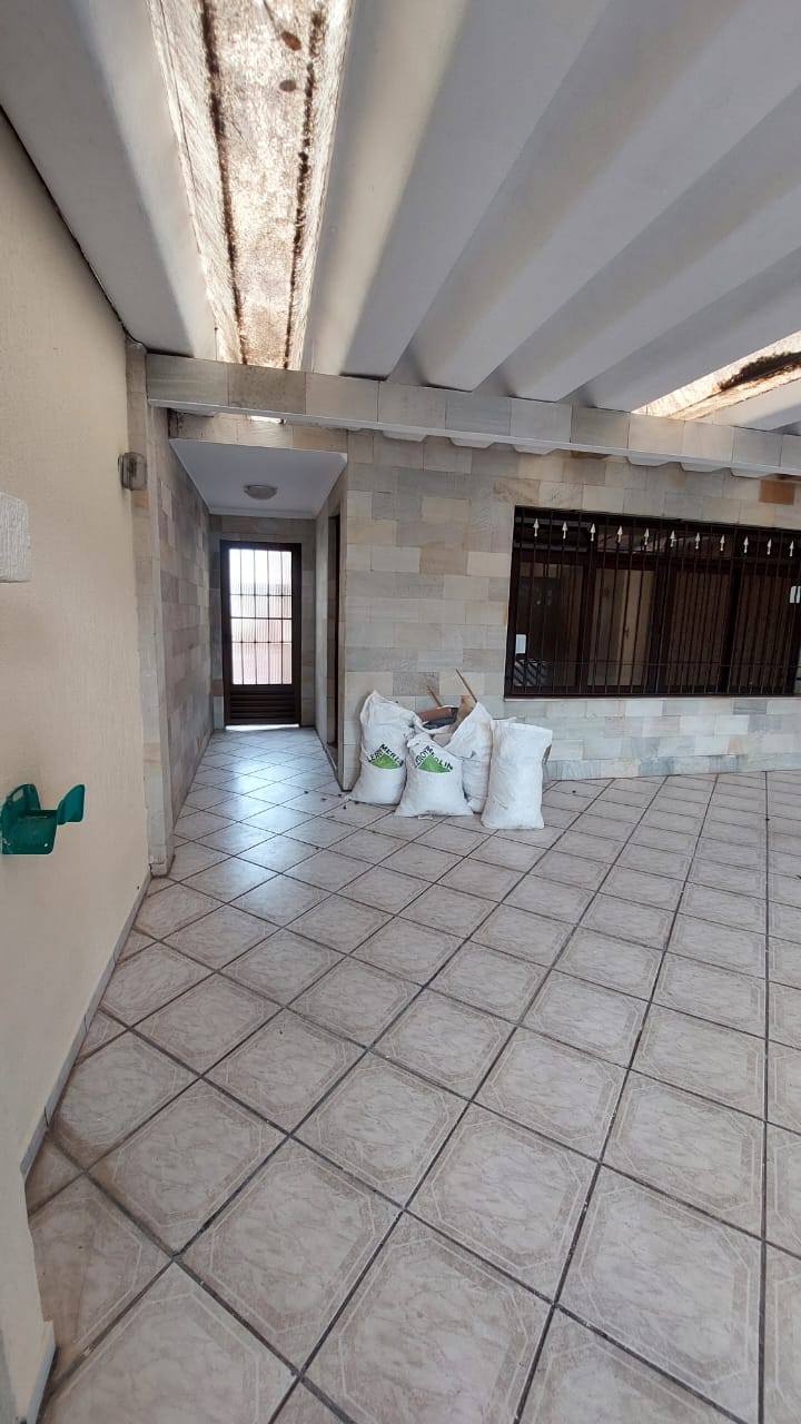 Imagem Casa com 3 Quartos à Venda, 155 m²em Vila do Castelo - São Paulo