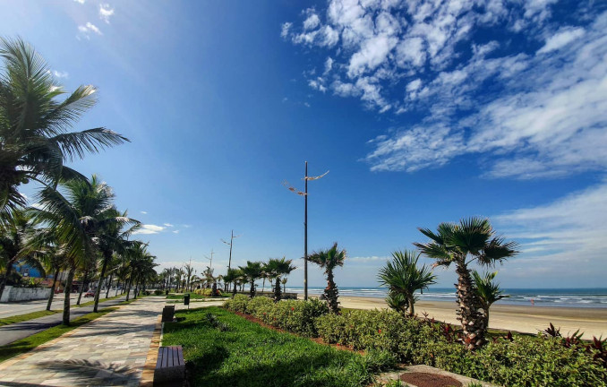 Imagem Apartamento com 2 Quartos à Venda, 61 m² em Caiçara - Praia Grande