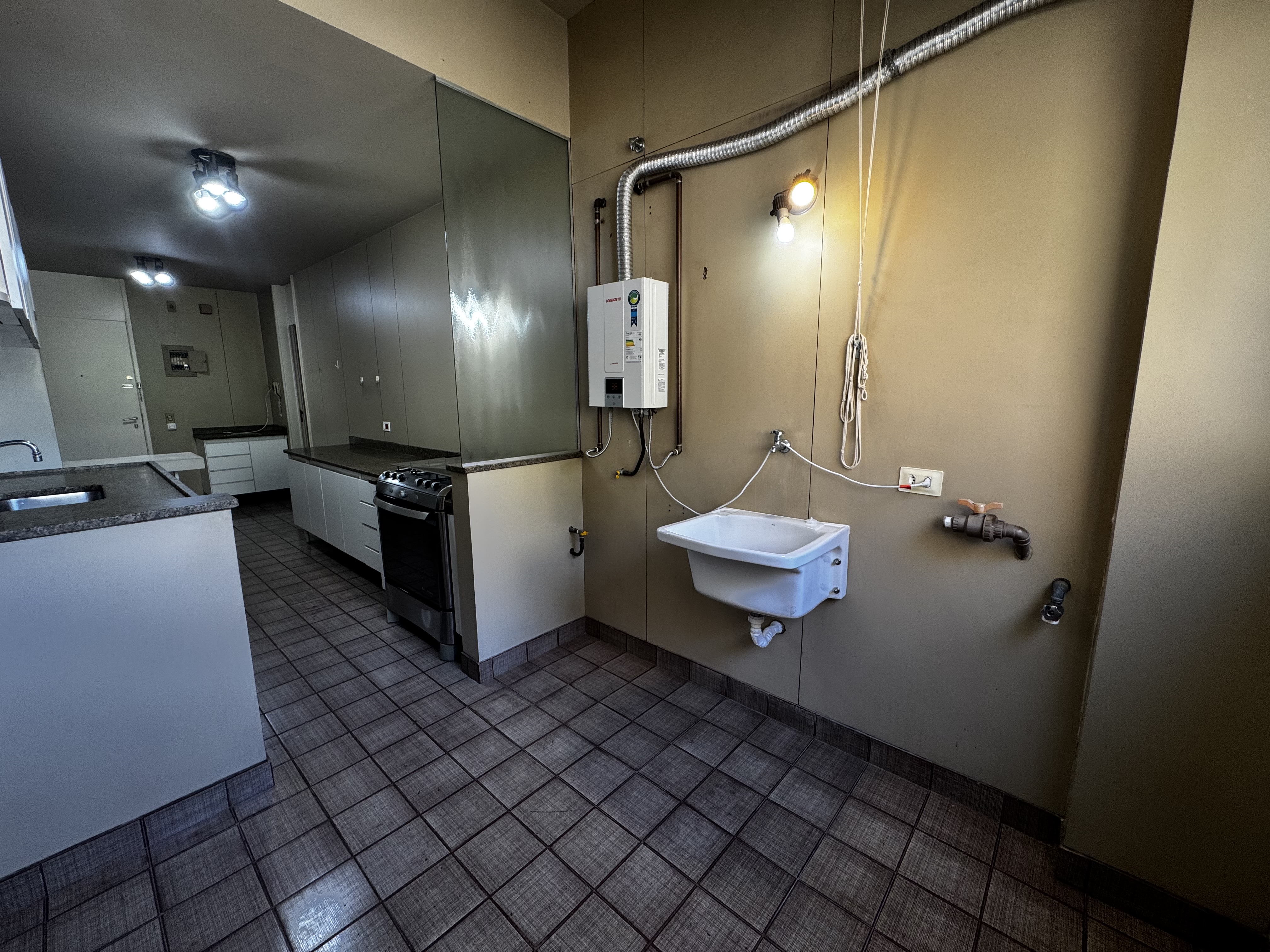 Imagem Apartamento com 3 Quartos à Venda, 150 m² em Laranjeiras - Rio de Janeiro Imagem Apartamento com 3 Quartos à Venda, 150 m² em Laranjeiras - Rio de Janeiro