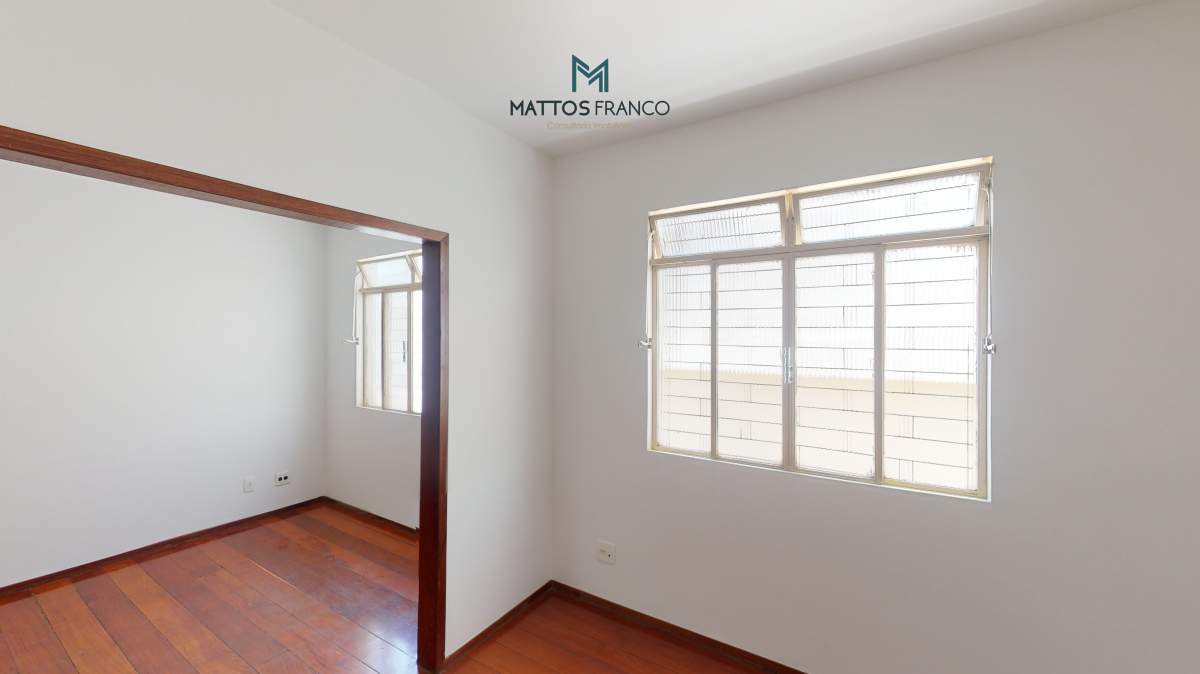 Imagem Apartamento com 4 Quartos à Venda, 140 m²em Santo Antônio - Belo Horizonte Imagem Apartamento com 4 Quartos à Venda, 140 m²em Santo Antônio - Belo Horizonte