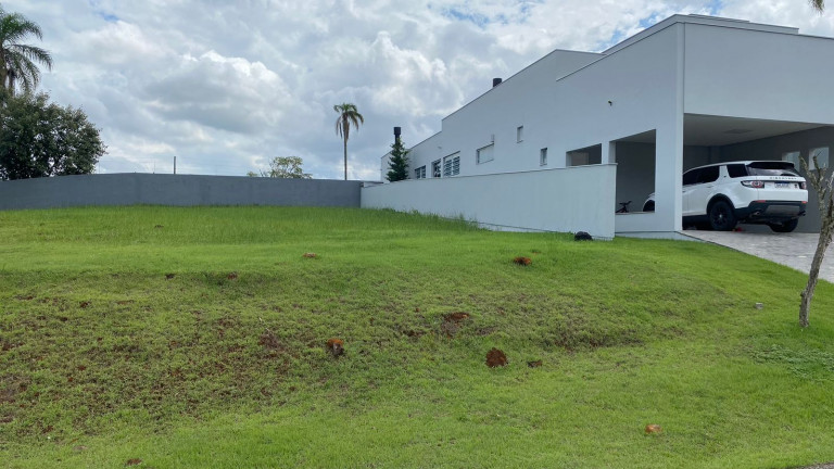 Imagem Terreno à Venda, 1.051 m² em Primeira Linha Pontilhão - Criciúma Imagem Terreno à Venda, 1.051 m² em Primeira Linha Pontilhão - Criciúma