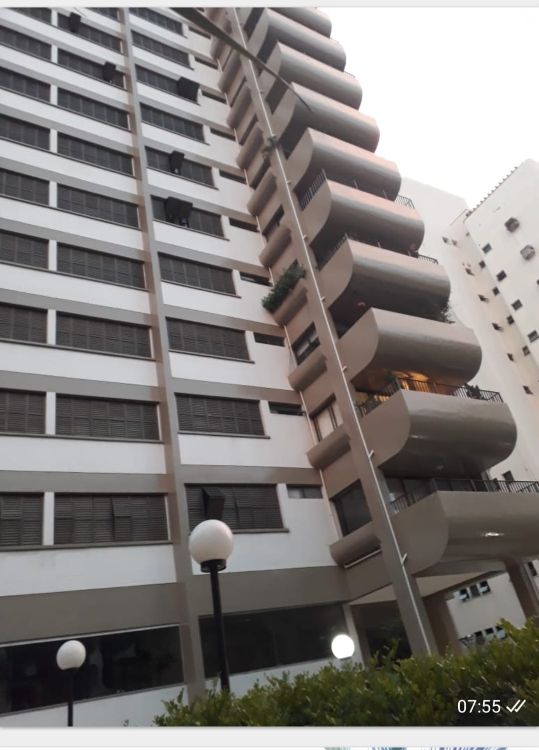 Imagem Apartamento com 4 Quartos à Venda, 285 m²em Vila Morumbi - São Paulo Imagem Apartamento com 4 Quartos à Venda, 285 m²em Vila Morumbi - São Paulo