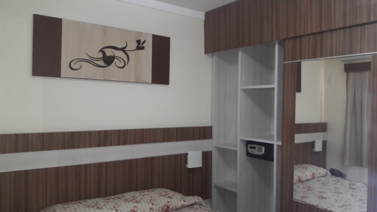 Imagem Imóvel Comercial para Alugar, 38 m² em Chácara Roma - Caldas Novas