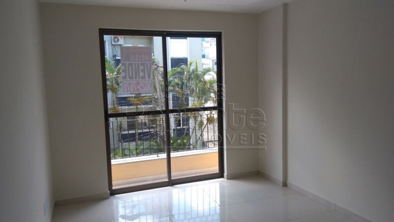 Imagem Apartamento com 2 Quartos à Venda, 62 m² em Trindade - Florianópolis