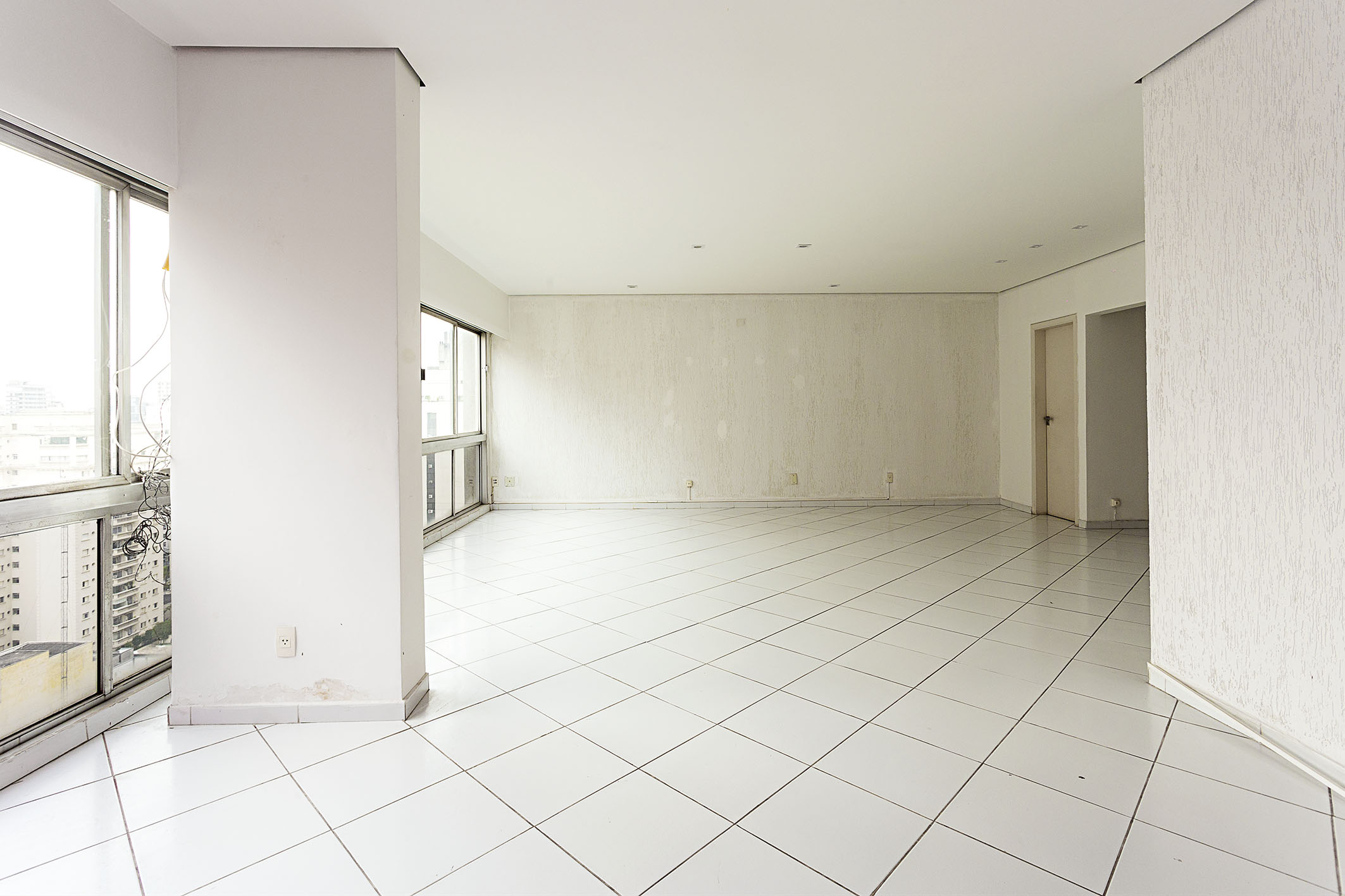 Imagem Apartamento com 3 Quartos à Venda, 250 m²em Jardim Paulista - São Paulo Imagem Apartamento com 3 Quartos à Venda, 250 m²em Jardim Paulista - São Paulo
