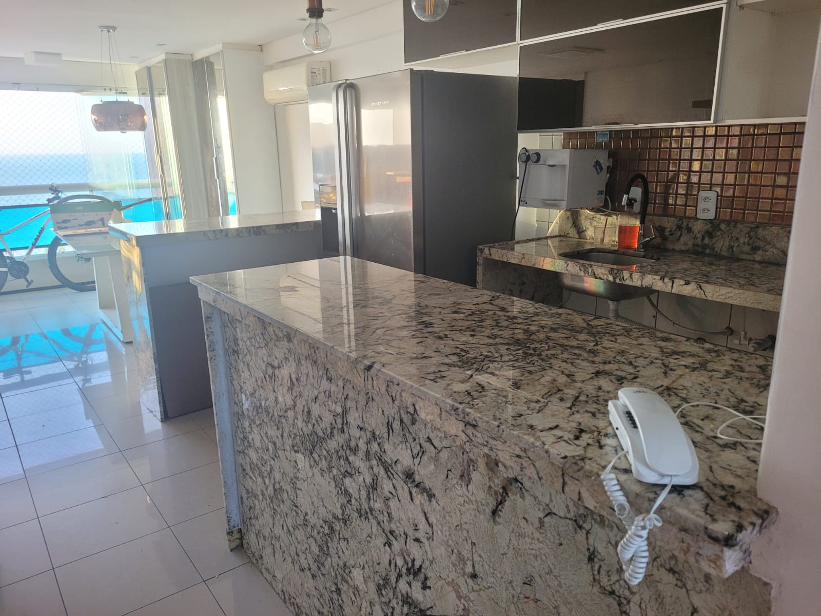 Imagem Apartamento com 2 Quartos à Venda, 72 m²em Praia de Iracema - Fortaleza