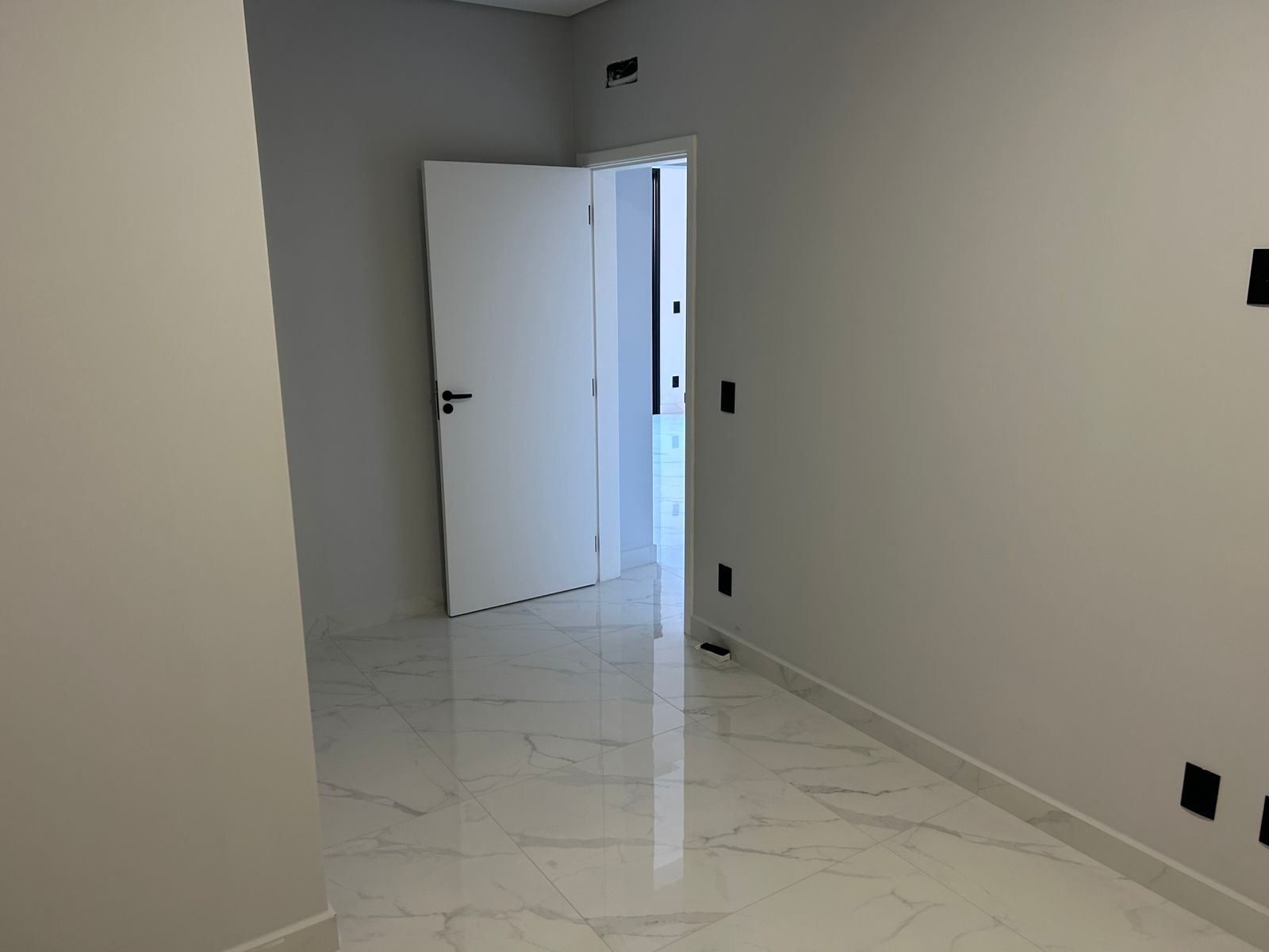 Imagem Casa de Condomínio com 3 Quartos à Venda, 212 m² em Jardim Celeste - Jundiaí Imagem Casa de Condomínio com 3 Quartos à Venda, 212 m² em Jardim Celeste - Jundiaí