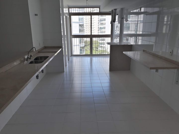 Imagem Apartamento com 4 Quartos à Venda, 302 m² em Barra Da Tijuca - Rio De Janeiro Imagem Apartamento com 4 Quartos à Venda, 302 m² em Barra Da Tijuca - Rio De Janeiro