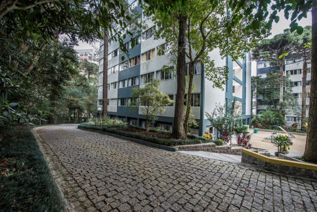 Imagem do condomínio Condomínio Parque Residencial Pinheiros - Juvevê - Curitiba - PR
