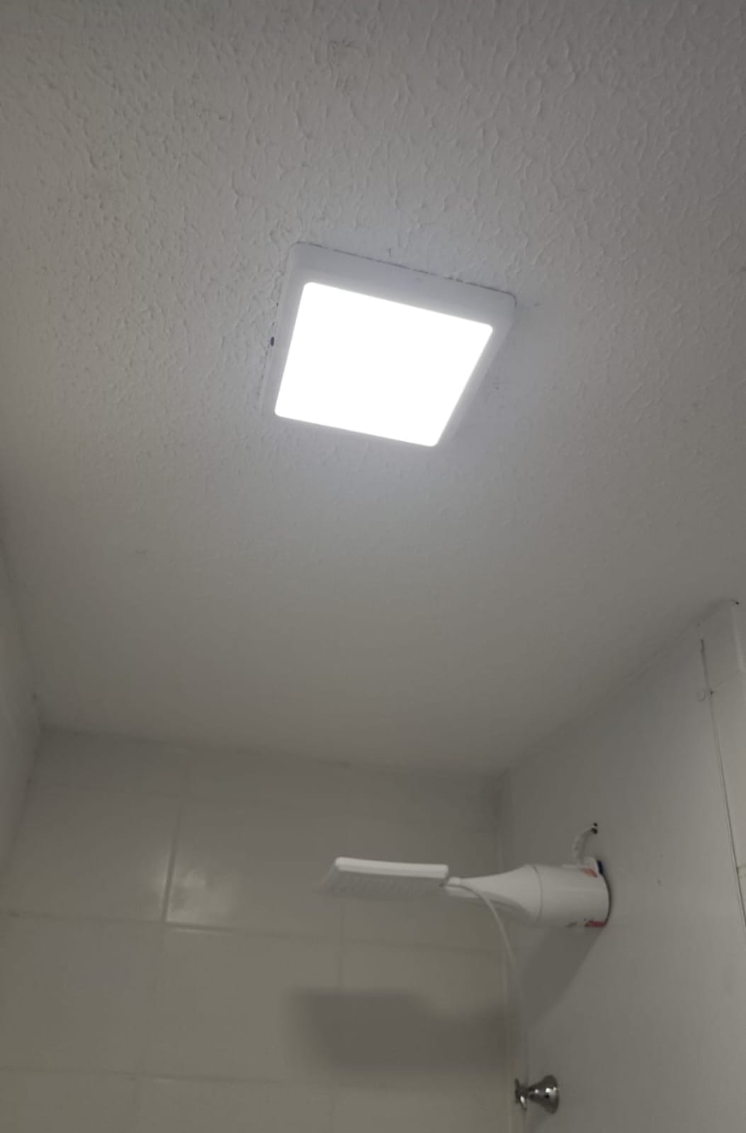 Imagem Apartamento com 2 Quartos à Venda, 45 m²em Recanto das Emas - Brasília