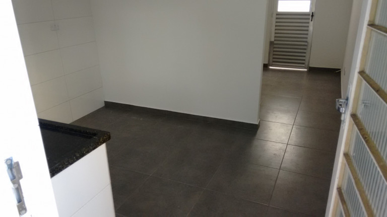Imagem Casa com 1 Quarto para Alugar, 30 m² em Vila Mangalot - São Paulo