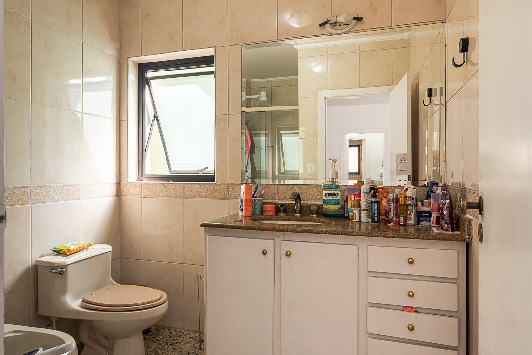 Imagem Casa de Condomínio com 4 Quartos à Venda ou Locação, 305 m² em Alphaville - Santana de Parnaíba