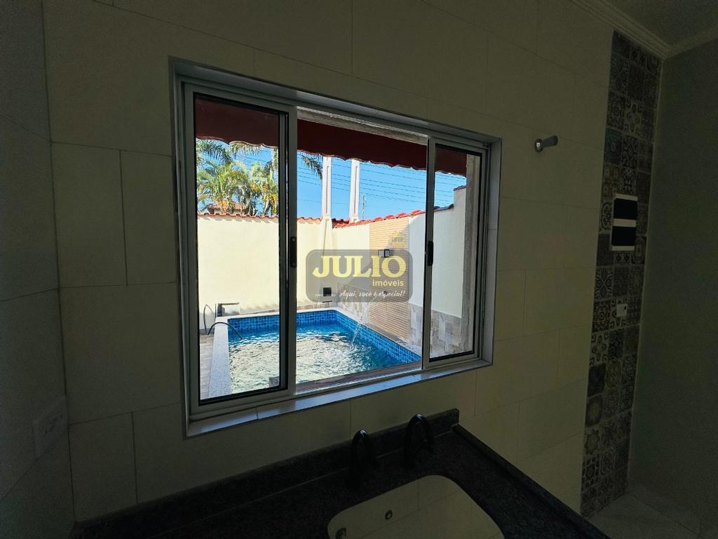 Imagem Casa com 2 Quartos à Venda, 70 m² em Vila Loty - Itanhaém
