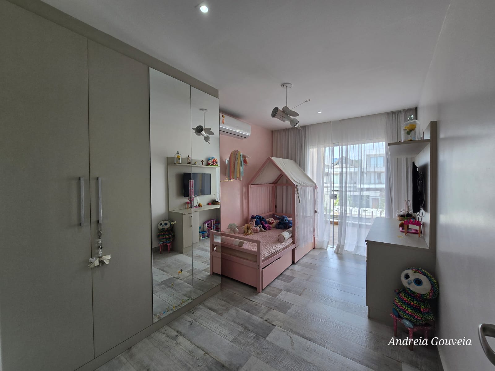 Imagem Casa com 5 Quartos à Venda, 268 m² em Recreio dos Bandeirantes - Rio de Janeiro Imagem Casa com 5 Quartos à Venda, 268 m² em Recreio dos Bandeirantes - Rio de Janeiro