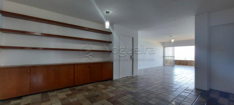 Imagem Apartamento com 4 Quartos à Venda, 189 m² em Candeias - Jaboatão dos Guararapes Imagem Apartamento com 4 Quartos à Venda, 189 m² em Candeias - Jaboatão dos Guararapes