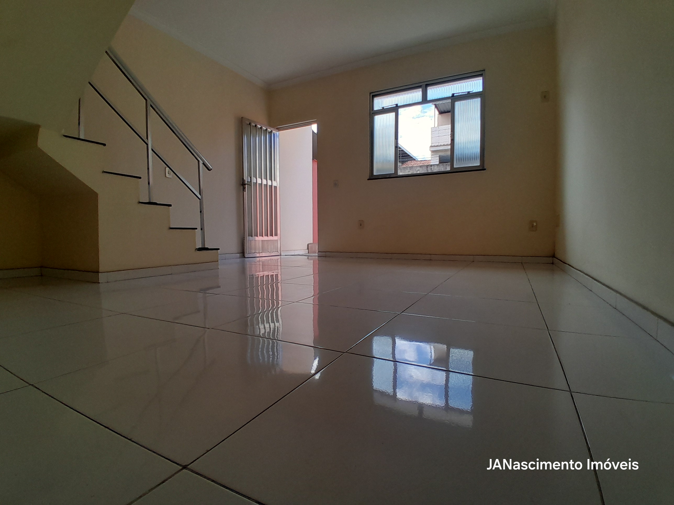 Imagem Casa de Condomínio com 2 Quartos à Venda, 87 m² em Bangu - Rio de Janeiro Imagem Casa de Condomínio com 2 Quartos à Venda, 87 m² em Bangu - Rio de Janeiro