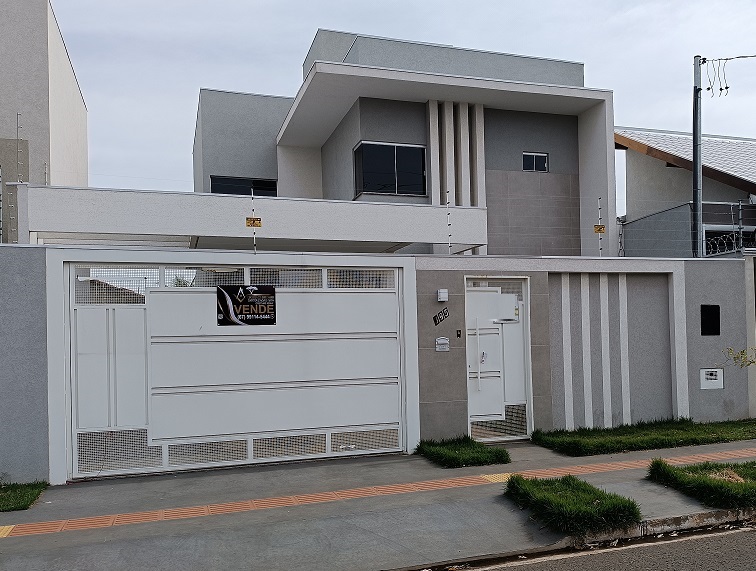 Sobrado com 3 Quartos à Venda, 132 m²em Panamá - Campo Grande