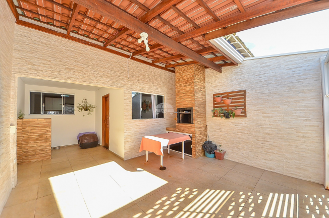 Imagem Casa com 2 Quartos à Venda, 68 m² em Ganchinho - Curitiba