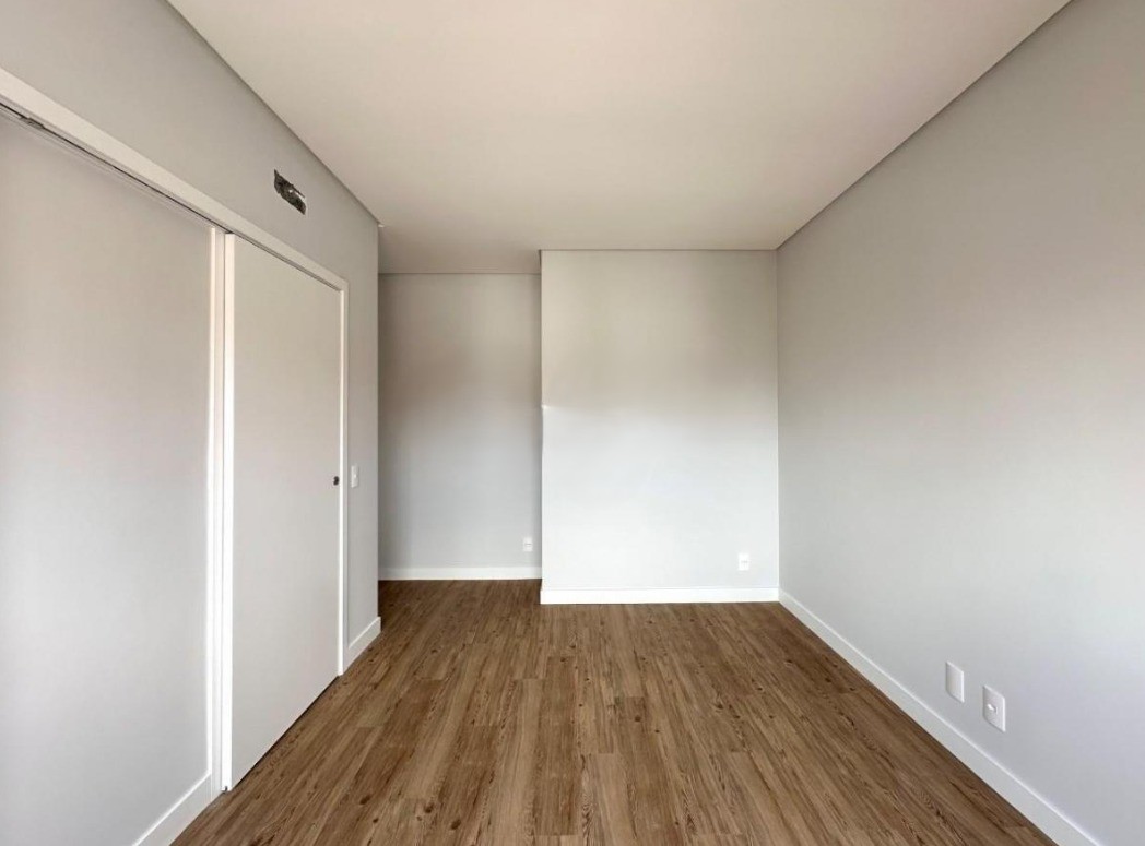 Imagem Apartamento com 3 Quartos à Venda, 114 m² em Centro - Florianópolis Imagem Apartamento com 3 Quartos à Venda, 114 m² em Centro - Florianópolis