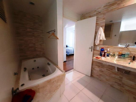 Imagem Casa de Condomínio com 4 Quartos à Venda, 300 m² em São Francisco - Niterói