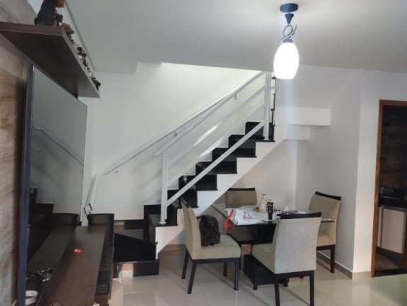 Imagem Sobrado com 2 Quartos à Venda,  em Cidade Continental - São Paulo
