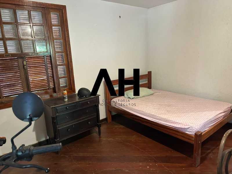 Imagem Casa com 4 Quartos à Venda, em Muriqui - Niterói Imagem Casa com 4 Quartos à Venda, em Muriqui - Niterói