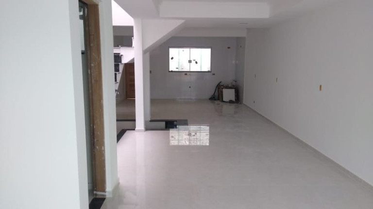 Imagem Sobrado com 4 Quartos à Venda, 170 m² em Parque São Vicente - Mauá
