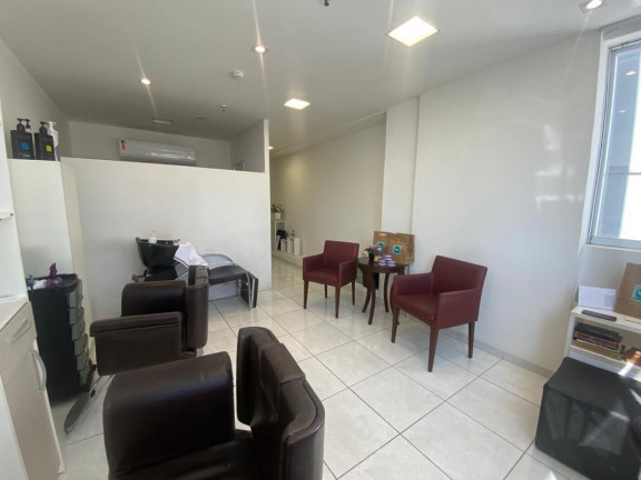 Sala Comercial para Alugar, 32 m² em Praia da Costa - Vila Velha
