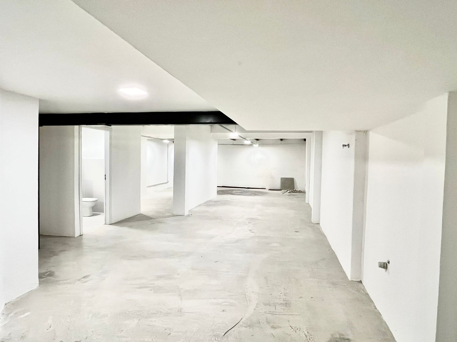 Imagem Loja para Alugar, 364 m² em Batel - Curitiba Imagem Loja para Alugar, 364 m² em Batel - Curitiba