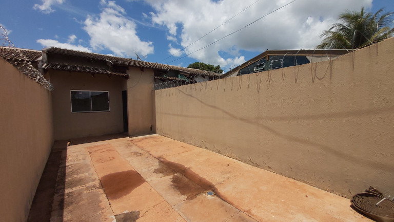 Imagem Casa com 2 Quartos à Venda,  em Jardim São Conrado - Campo Grande