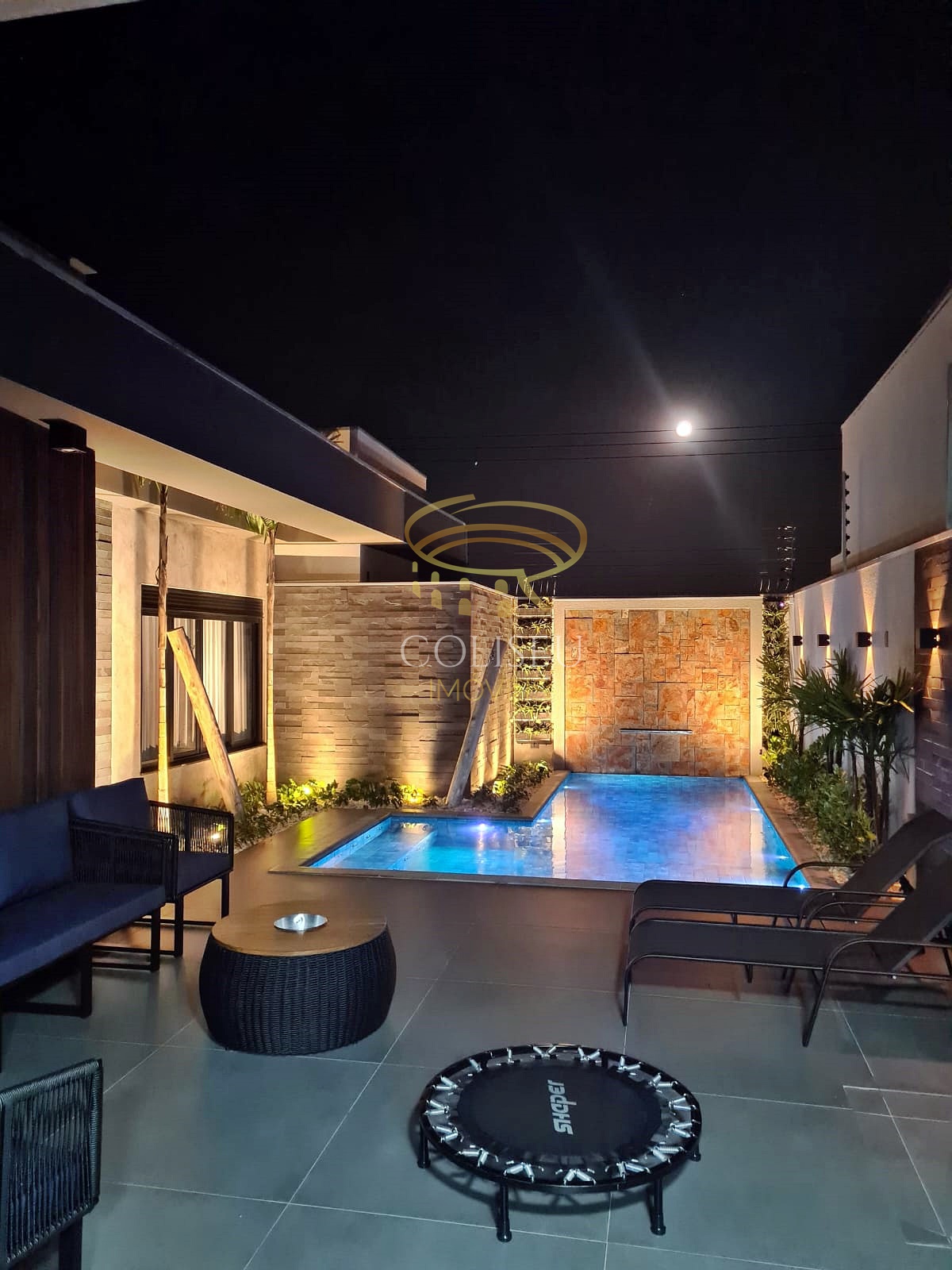 Imagem Casa com 3 Quartos à Venda, 250 m²em Loteamento Alto da Boa Vista - Maringá