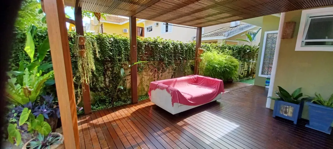 Imagem Casa com 3 Quartos à Venda, 263 m² em Jurerê Internacional - Florianópolis