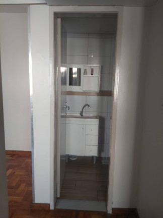 Imagem Apartamento com 1 Quarto à Venda,  em Vila Ipiranga - Porto Alegre
