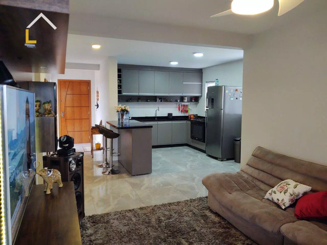 Imagem Cobertura com 3 Quartos à Venda, 118 m²em Iririú - Joinville