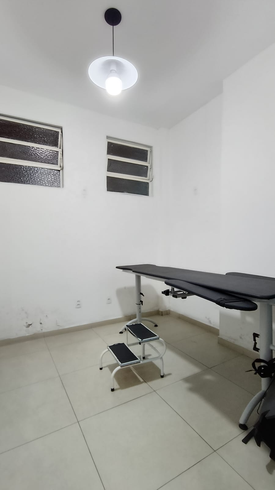 Imagem Loja à Venda, 38 m² em Alto dos Passos - Juiz de Fora Imagem Loja à Venda, 38 m² em Alto dos Passos - Juiz de Fora