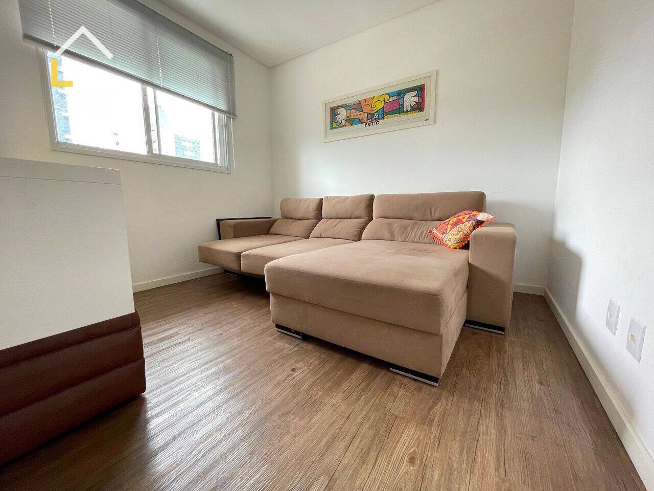 Imagem Apartamento com 3 Quartos à Venda, 95 m² em Anita Garibaldi - Joinville