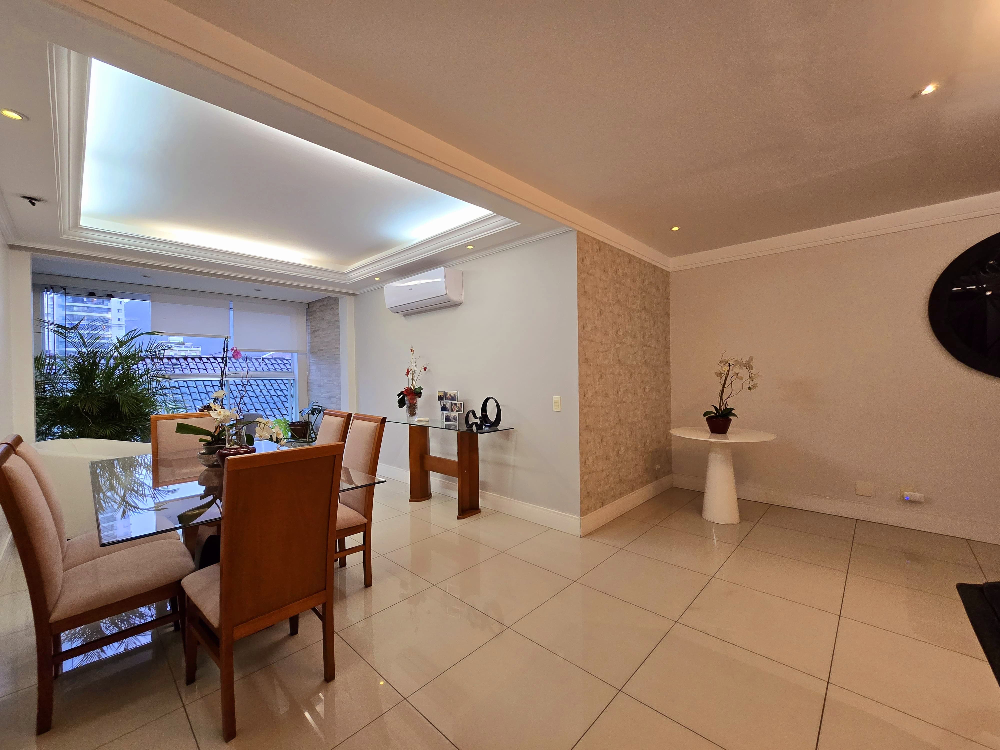 Imagem Apartamento com 3 Quartos à Venda, 154 m² em José Menino - Santos