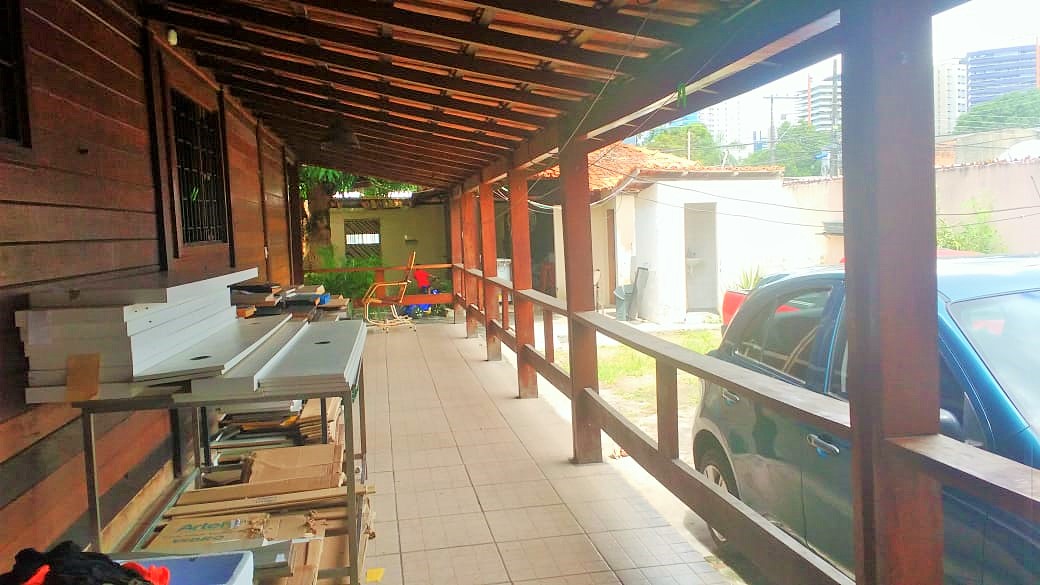 Imagem Casa com 6 Quartos à Venda, 280 m²em Adrianópolis - Manaus