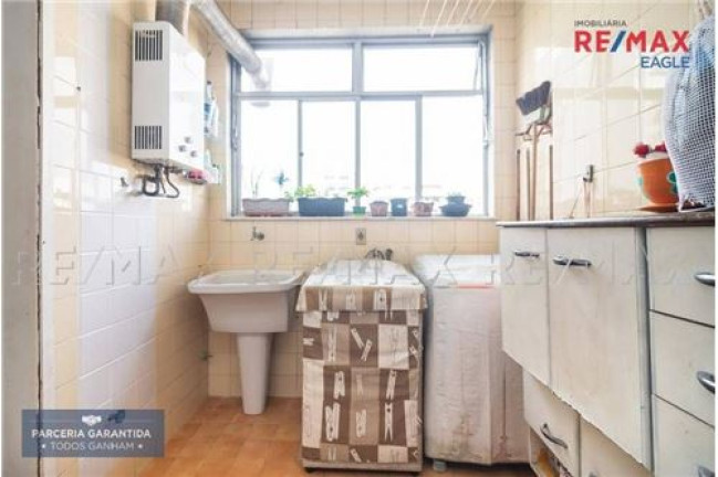 Imagem Apartamento com 2 Quartos à Venda,  em Icaraí - Niterói