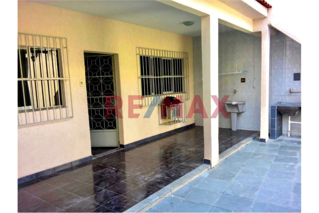 Imagem Casa com 3 Quartos à Venda, 130 m² em Venda da Cruz - Niterói