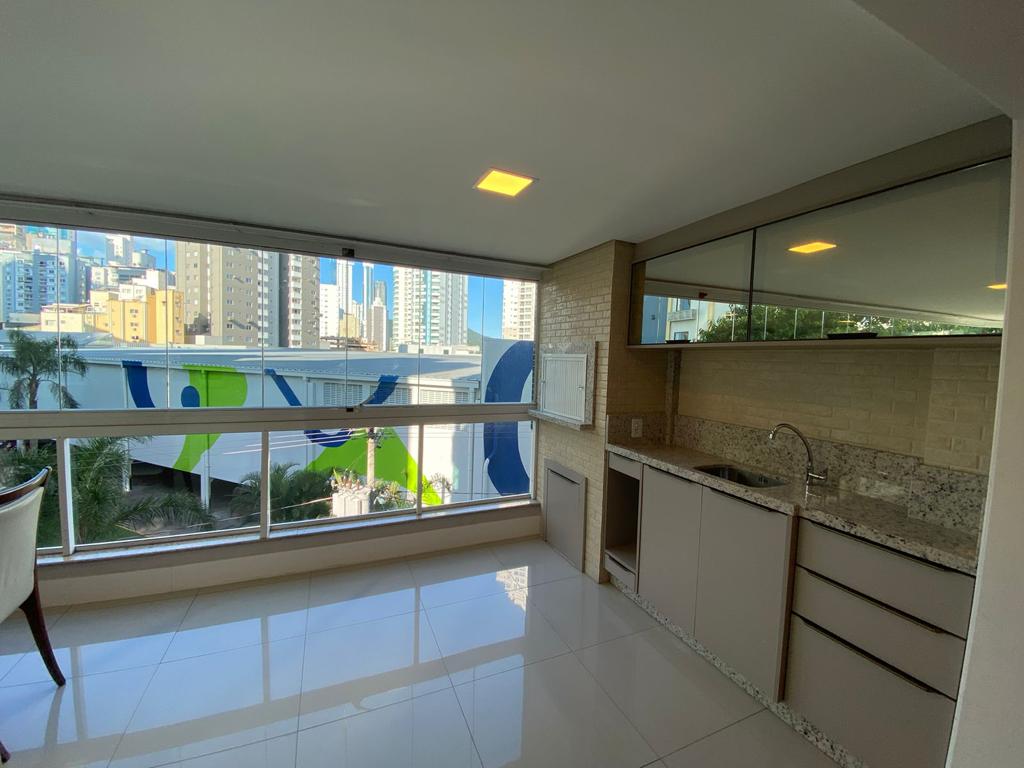 Imagem Apartamento com 3 Quartos à Venda, 128 m²em Centro - Balneário Camboriú
