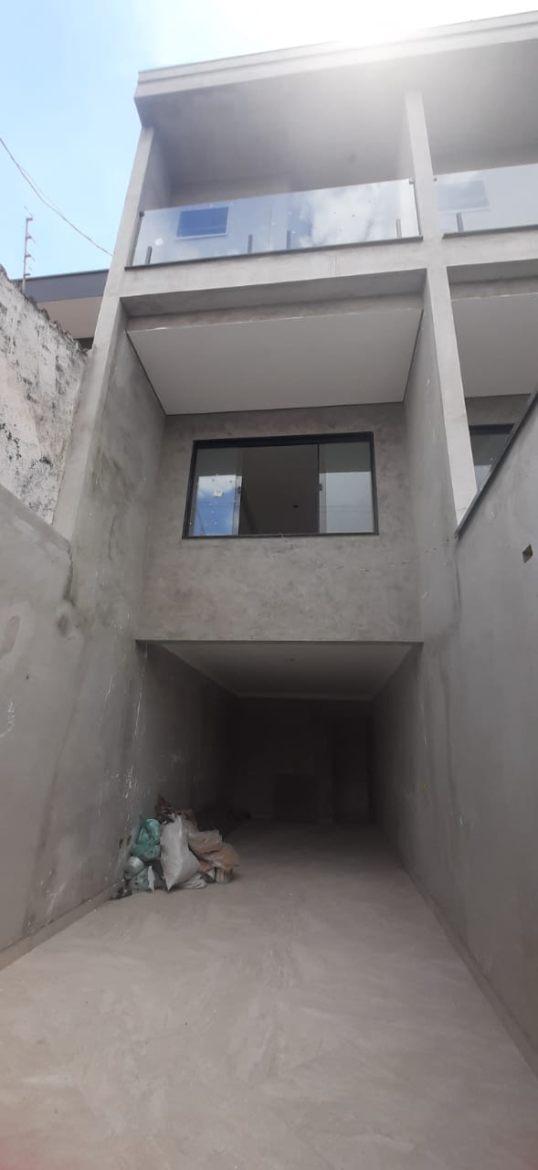 Sobrado com 3 Quartos à Venda, 155 m²em Penha de França - São Paulo