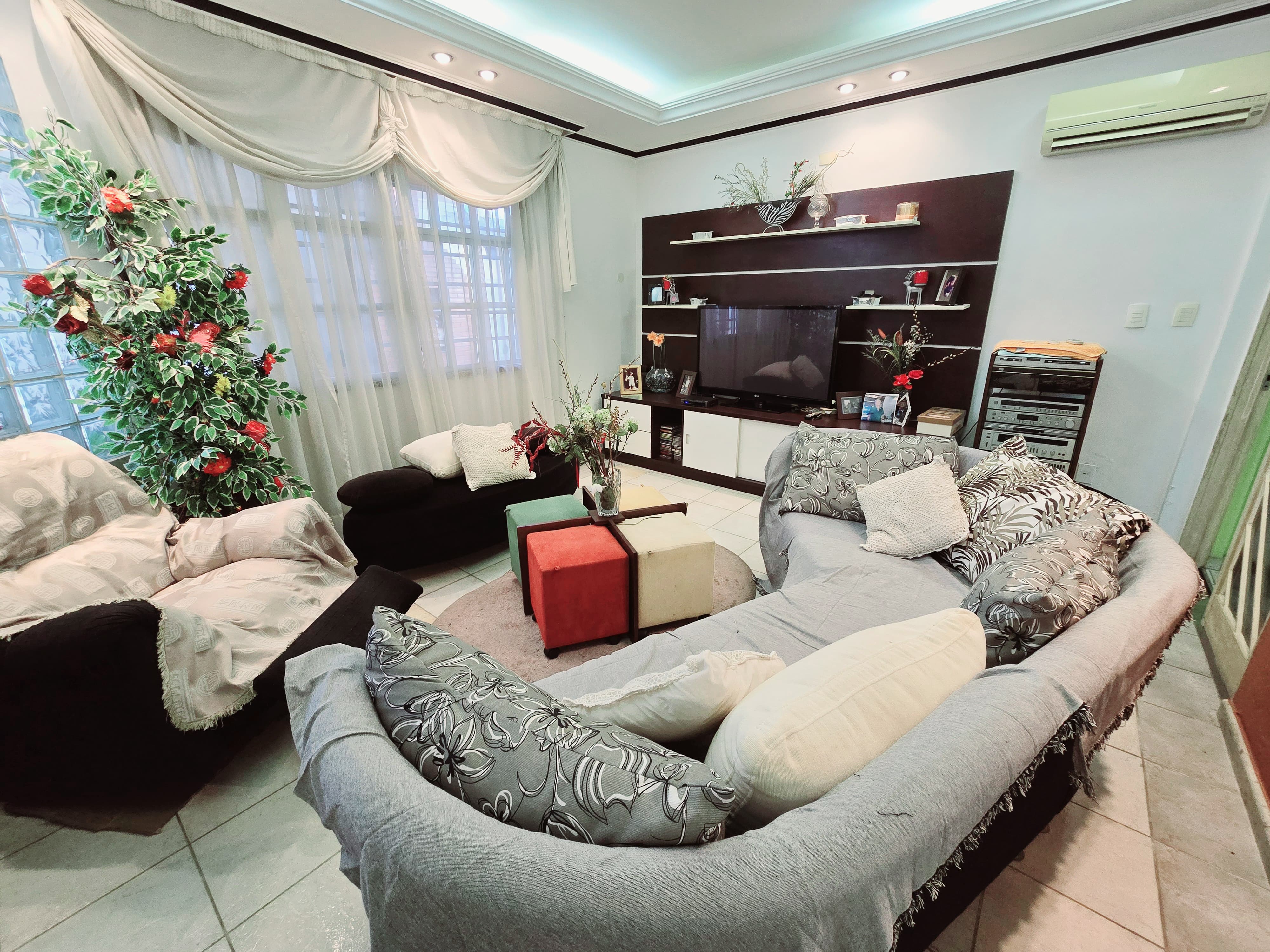 Imagem Casa com 3 Quartos à Venda, 309 m² em Parque 10 de Novembro - Manaus