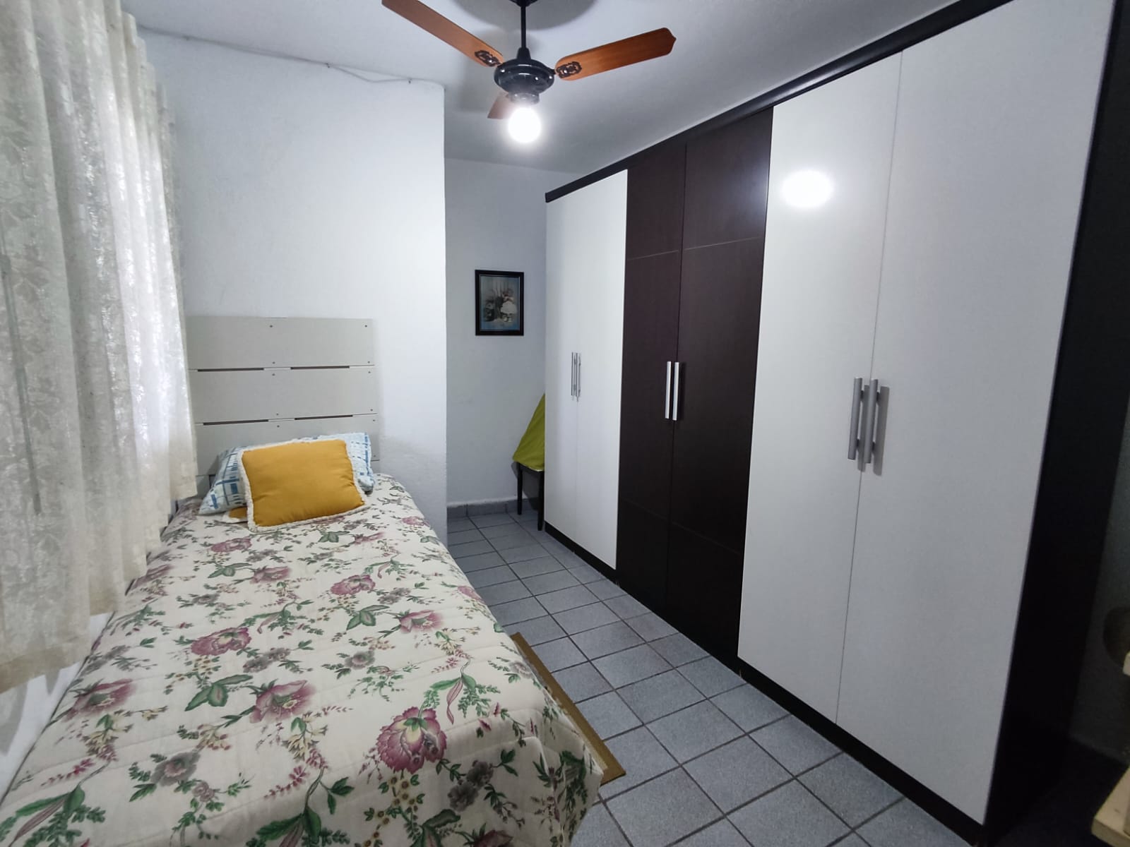 Imagem Casa com 2 Quartos à Venda, 161 m²em Guilhermina - Praia Grande