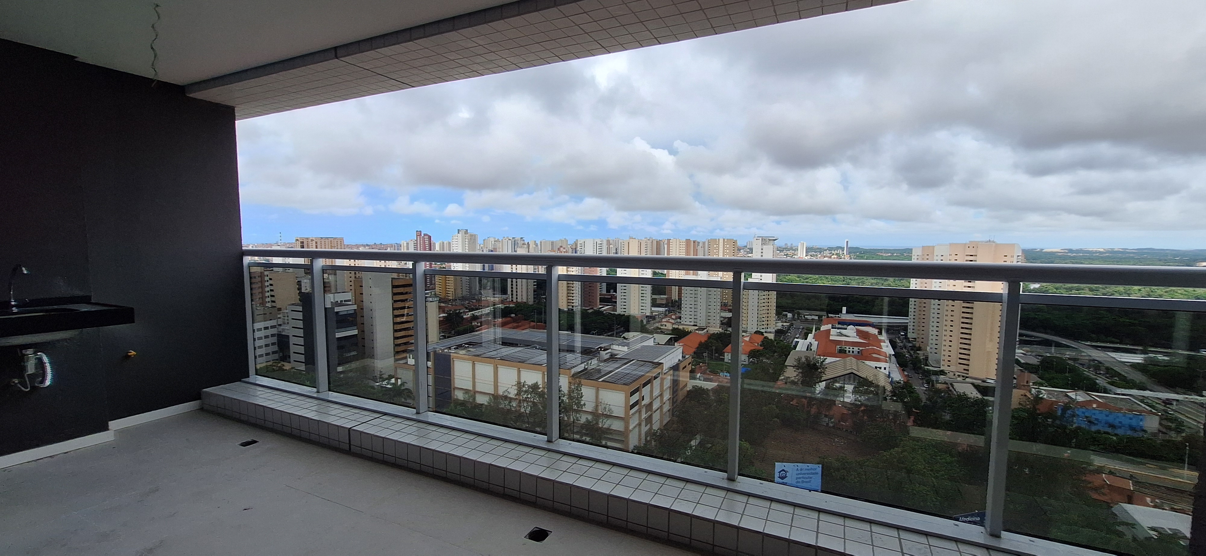 Imagem Apartamento com 3 Quartos à Venda, 95 m² em Meireles - Fortaleza