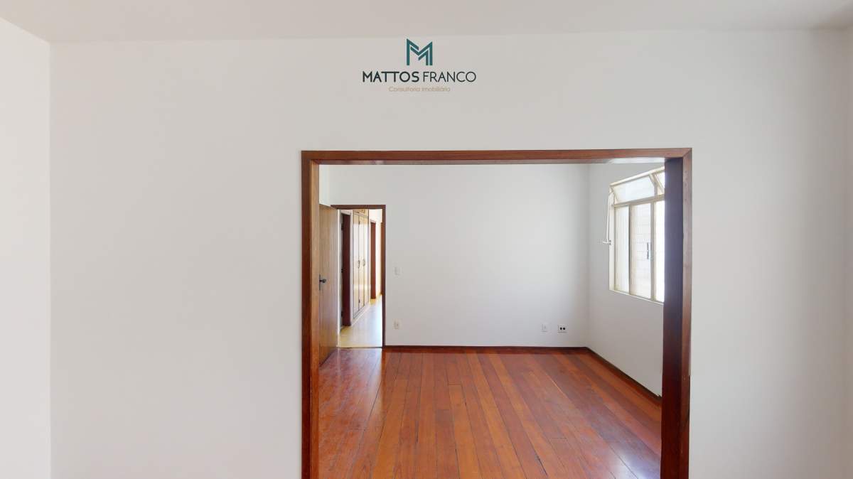 Imagem Apartamento com 4 Quartos à Venda, 140 m²em Santo Antônio - Belo Horizonte Imagem Apartamento com 4 Quartos à Venda, 140 m²em Santo Antônio - Belo Horizonte