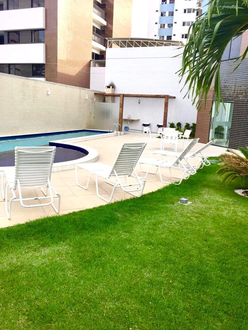 Imagem Apartamento com 3 Quartos à Venda, 98 m²em Tirol - Natal