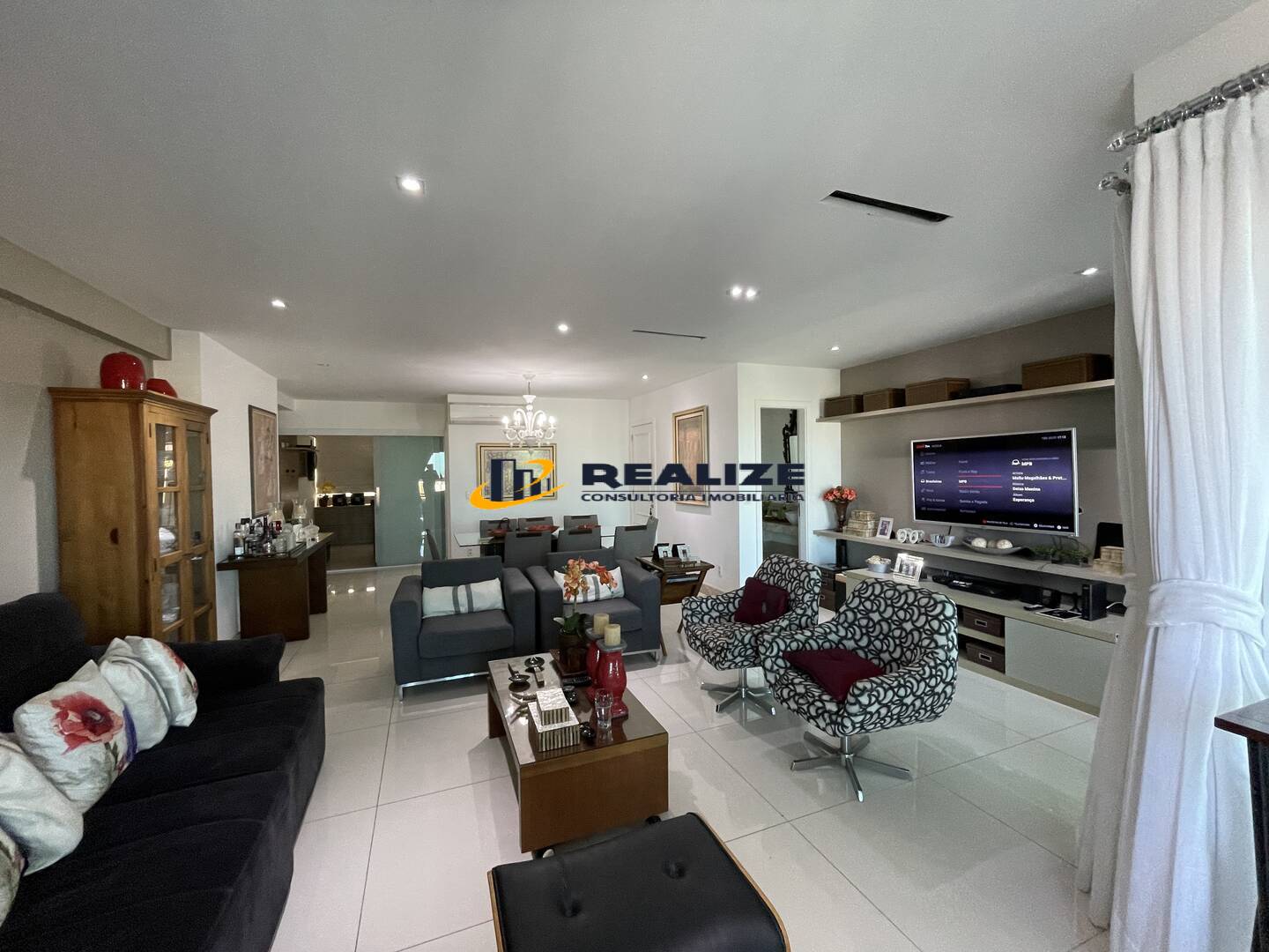 Imagem Apartamento com 3 Quartos à Venda, 160 m²em Centro - Campos dos Goytacazes Imagem Apartamento com 3 Quartos à Venda, 160 m²em Centro - Campos dos Goytacazes